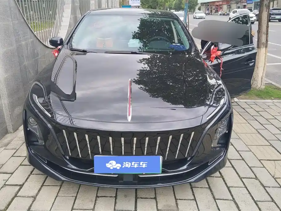 Hongqi E-QM5 2023 620km PLUS фото 2