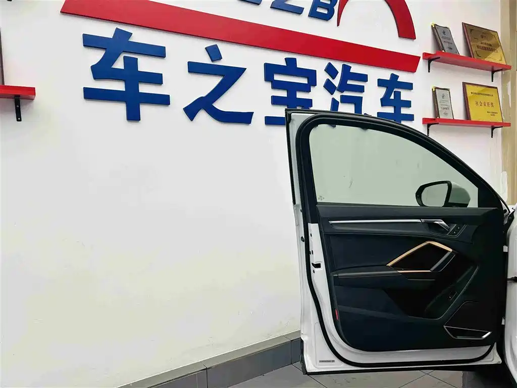 Audi Q3 2019 40 TFSI Fashion Elegance фото 20