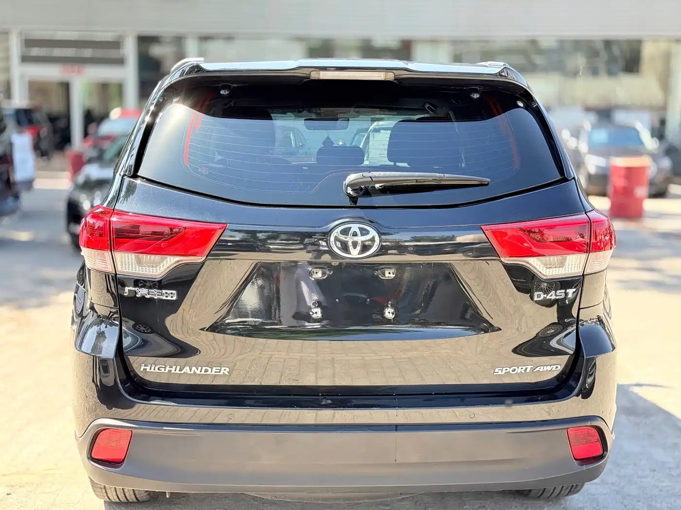 TOYOTA HIGHLANDER