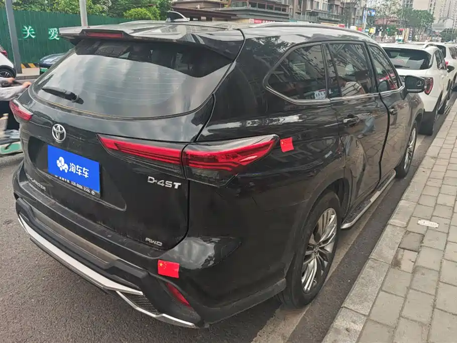 Toyota Highlander 2024 380T AWD Luxury 7-Seater фото 3