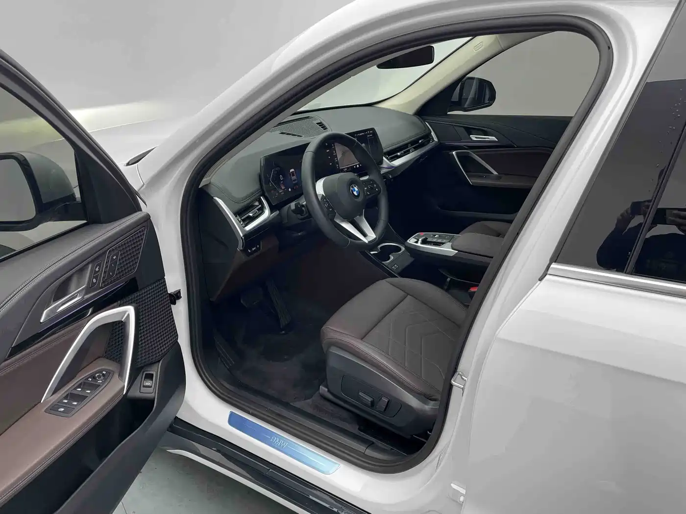 BMW X1 2023 sDrive20Li X Design Package фото 8