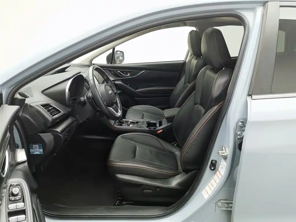 Subaru XV 2018 2.0i AWD Limited EyeSight фото 10