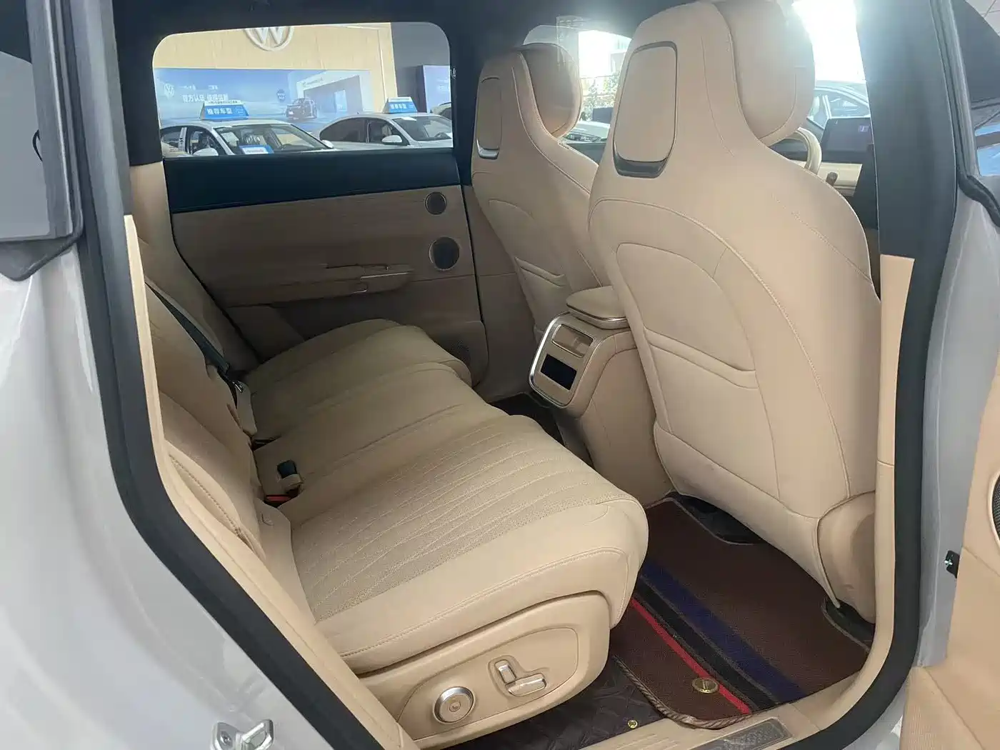 Exeed Exlantix ET 2024 2024 Extended Range 240 Ultra AWD