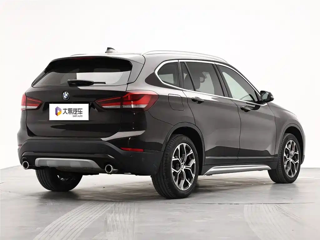 BMW X1 2020 sDrive20Li Premium Edition фото 3