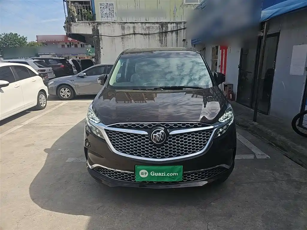 Buick GL8 2021 ES Landlord 653T Comfort фото 3