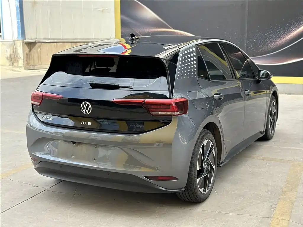 Volkswagen ID.3 2023 Upgraded Pure Intelligence Edition фото 9