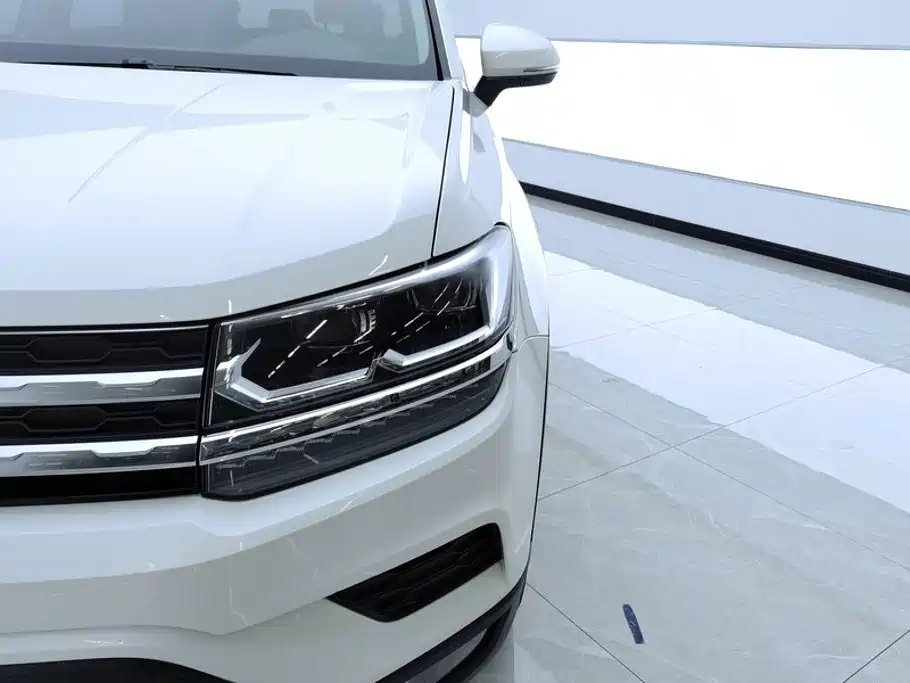 Volkswagen Tharu, миниатюра 5