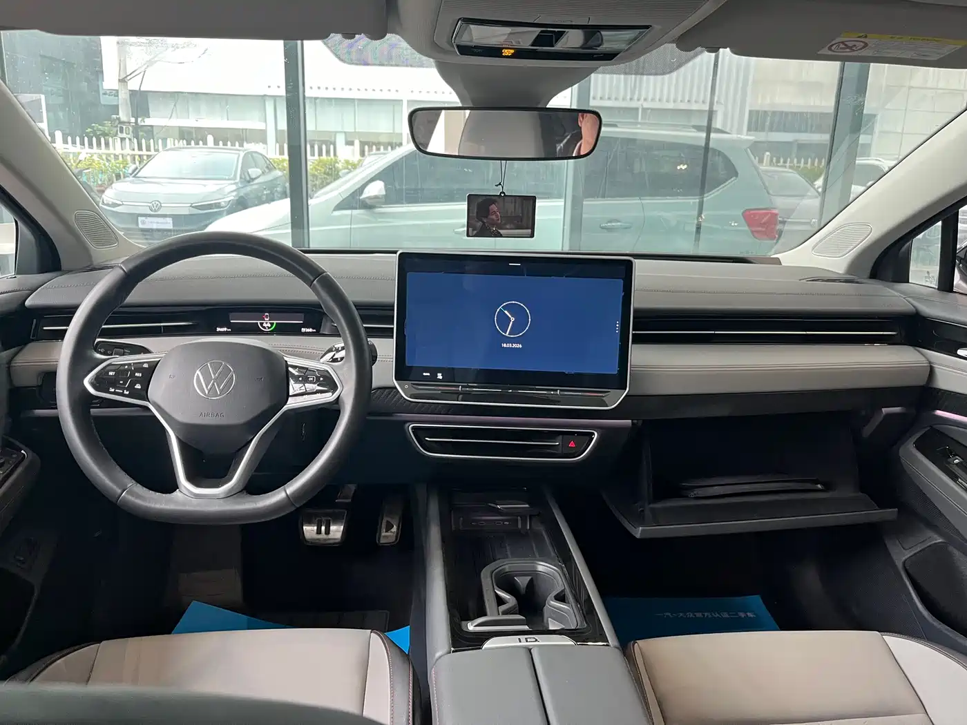 VOLKSWAGEN ID.7 VIZZION