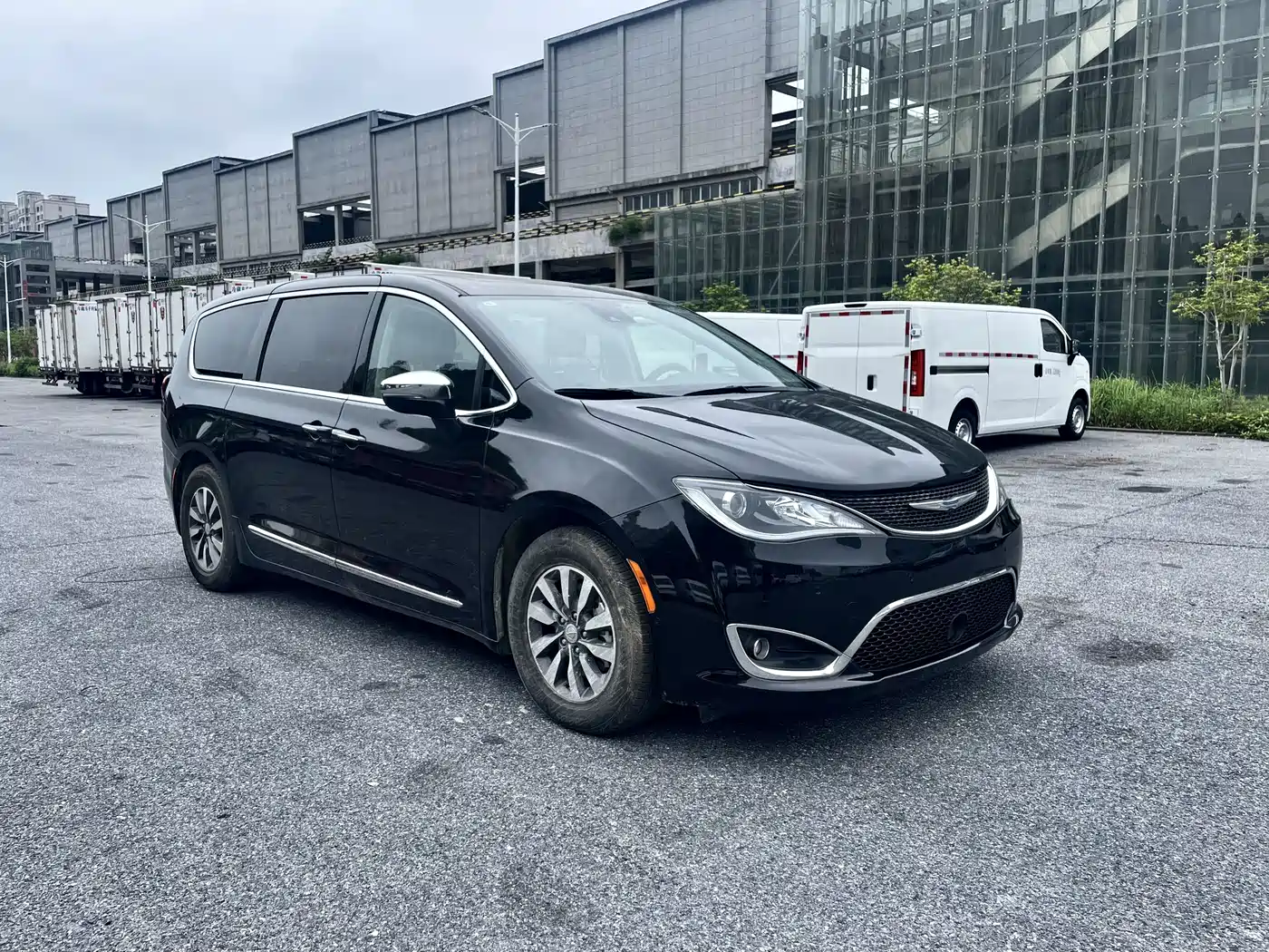Chrysler Grand Caravan PHEV (Import) 2025 2019 3.6L Plug-in Hybrid