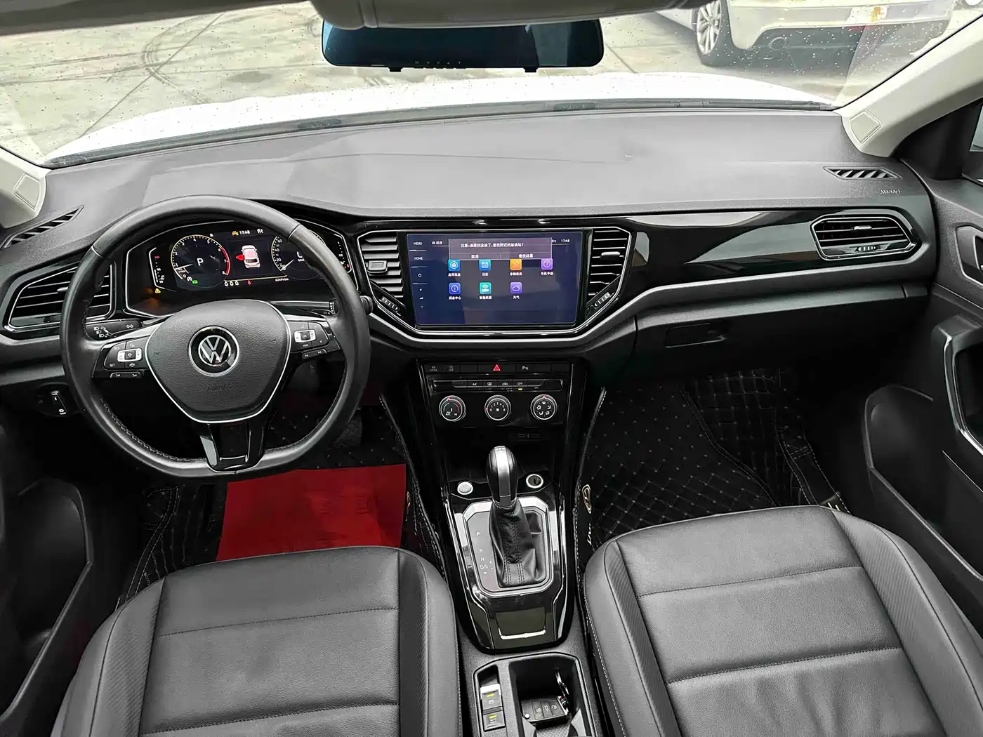 Volkswagen T-ROC 2022 280TSI DSG 2WD Comfort PLUS фото 8