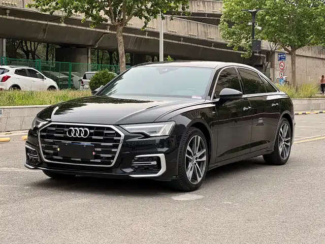 Audi A6L 2021 40 TFSI Luxury Sport