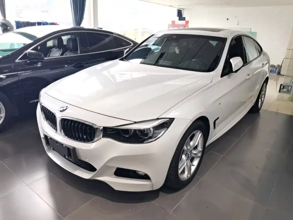 BMW 3 Series GT 2021 2020 320i M Sport Package