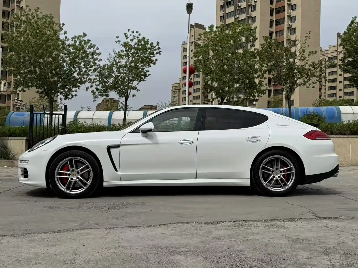 Porsche Panamera 2014 Panamera 4 3.0T фото 12