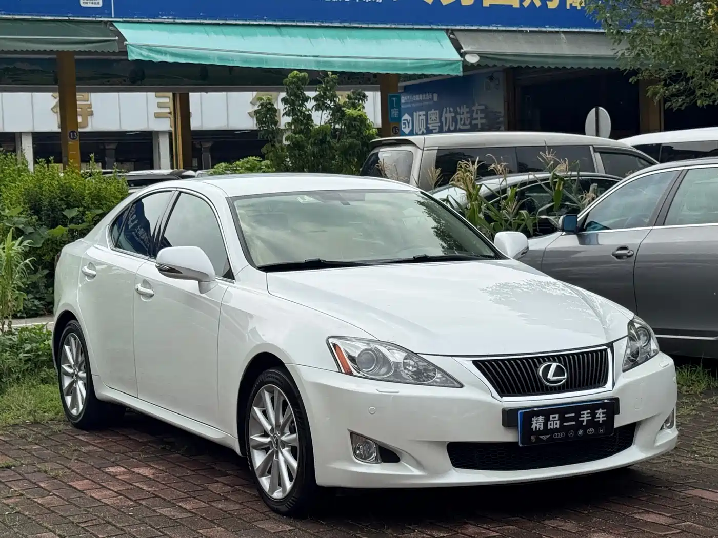 Lexus IS 2010 2009 300