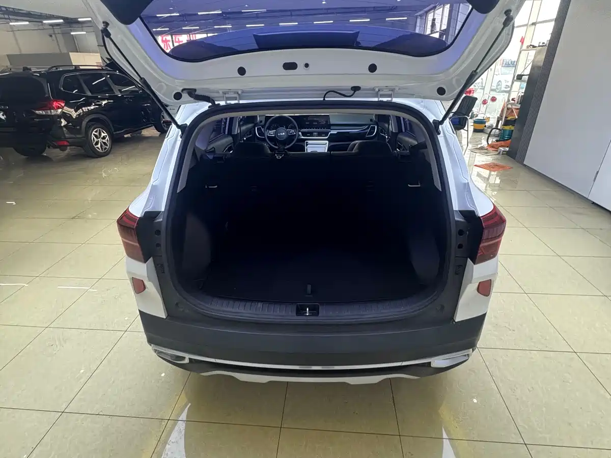 Kia KX3 Smart Run 2021 1.5L CVT Fashion Edition фото 10