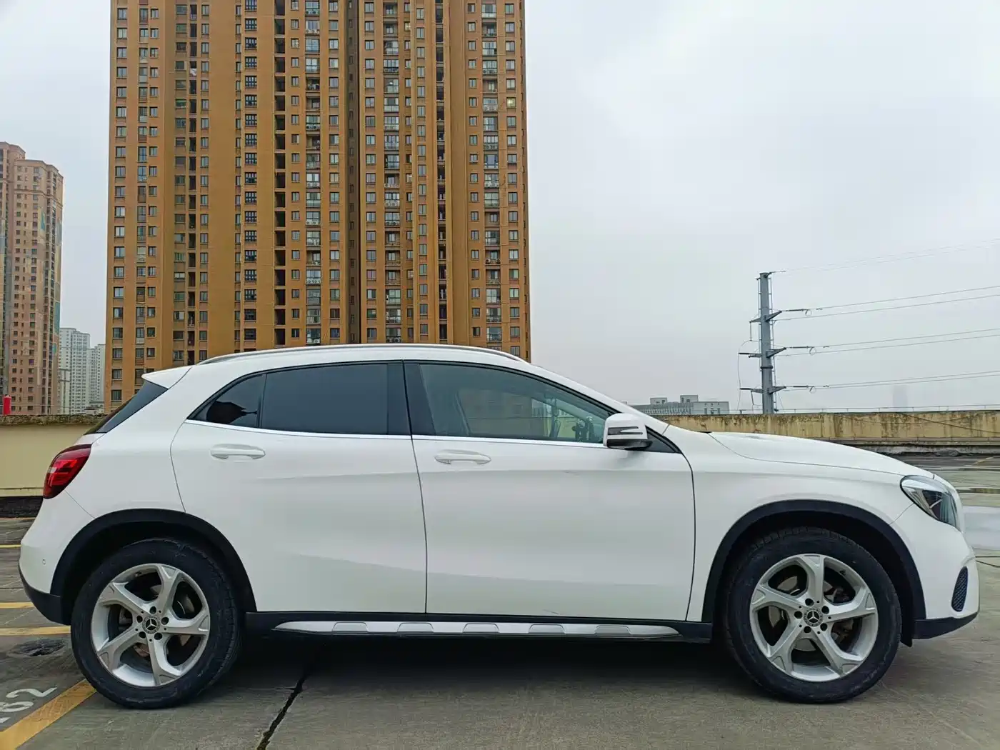 Mercedes-Benz GLA 2018 GLA 200 Dynamic фото 3