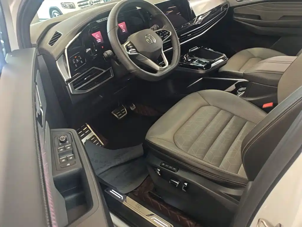 Volkswagen Talagon 2021 2021 380TSI 4WD R-Line Explorer Edition