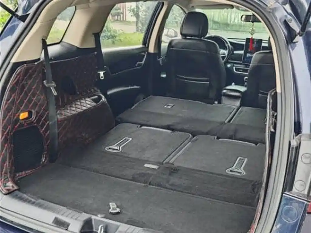 BYD Song MAX 2019 1.5T Manual Smart Connected Sunroof 7-seater China V фото 10