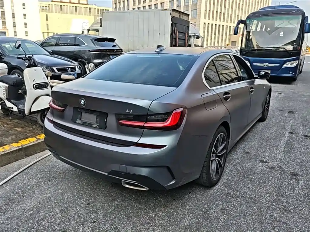 BMW 3 Series 2022 320Li M Sport Package фото 7
