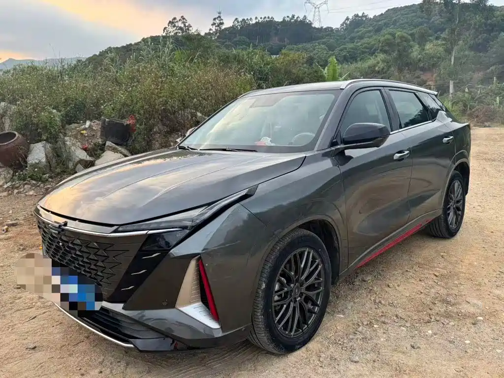 Changan Oshan Z6 2023 2022 Blue Whale 1.5T DCT Intelligent Premium