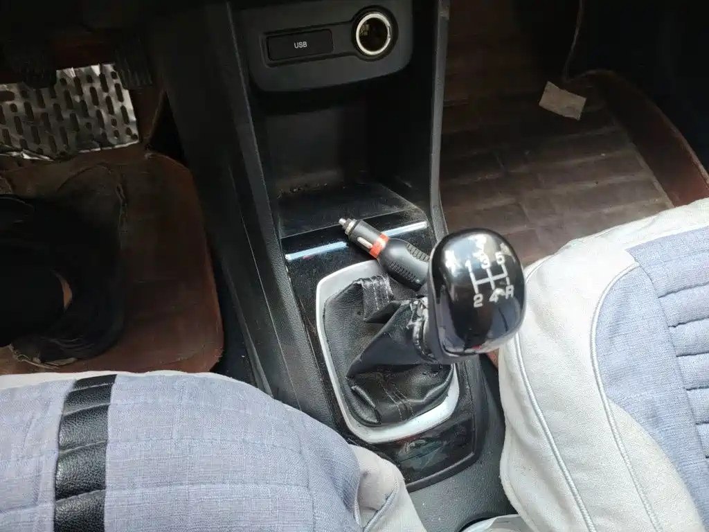 Baojun 310 2016 2016 1.2L Manual Luxury Type