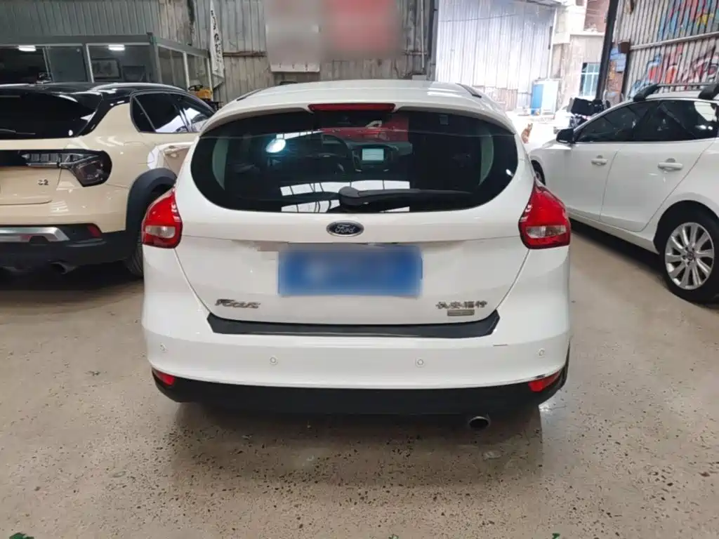 Photo 6 - Ford Focus