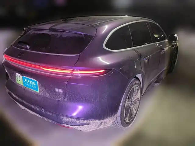 NIO ET5T 2024 75kWh Touring — фото 2