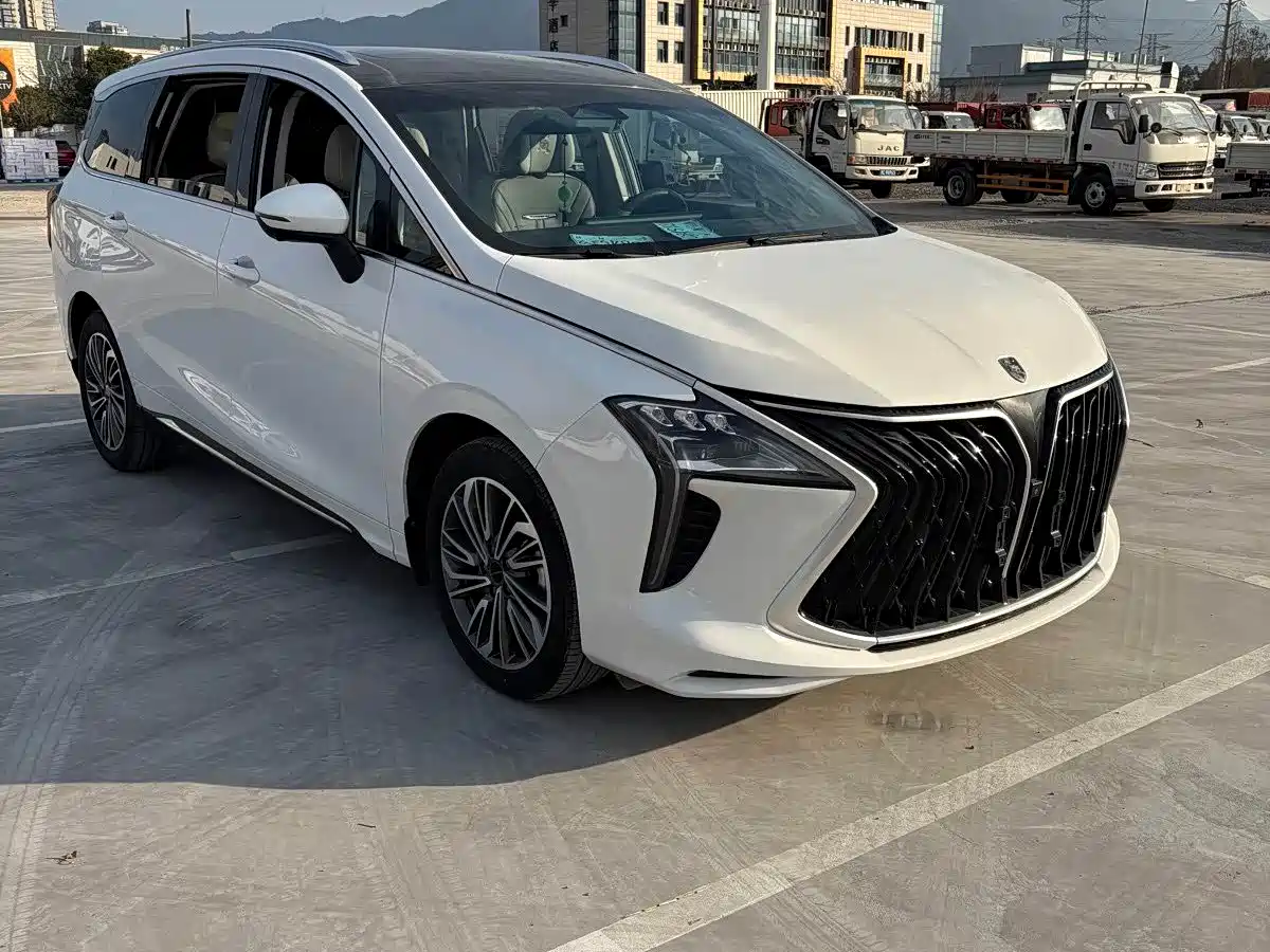 DONGFENG POPULAR YACHTS