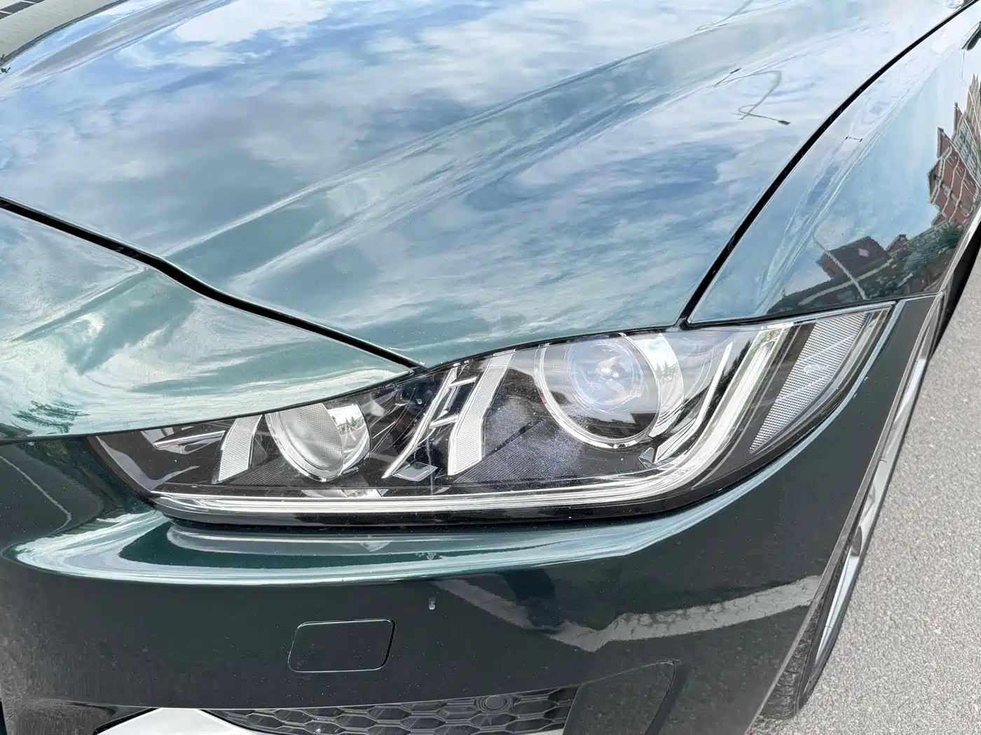 Jaguar XE 2016 2015 2.0T 200PS R-Sport