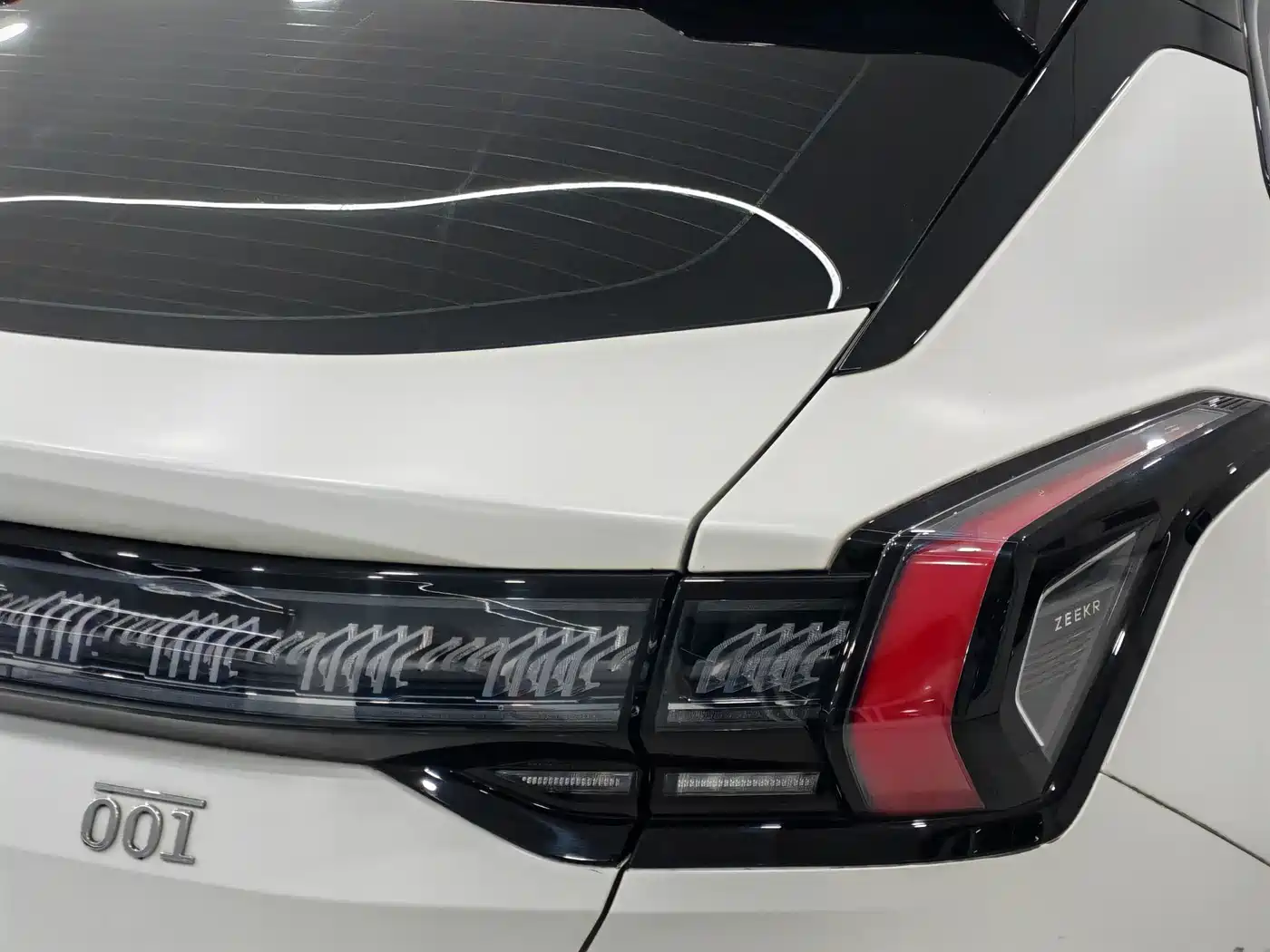 ZEEKR EXTREME KRYPTON 001