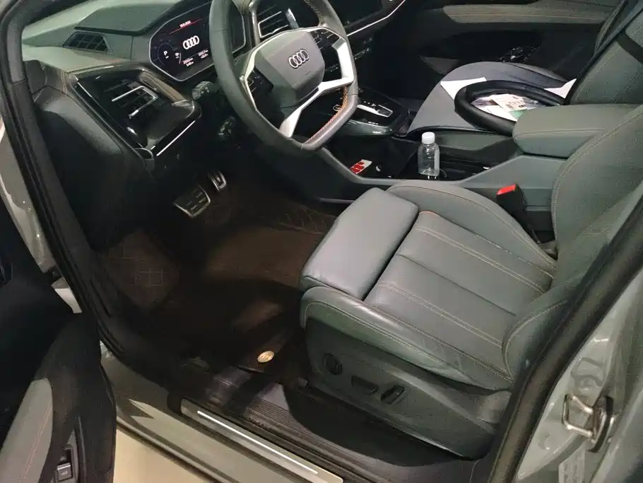 Audi Q4 e-tron 2023 2022 40 e-tron Creation Edition