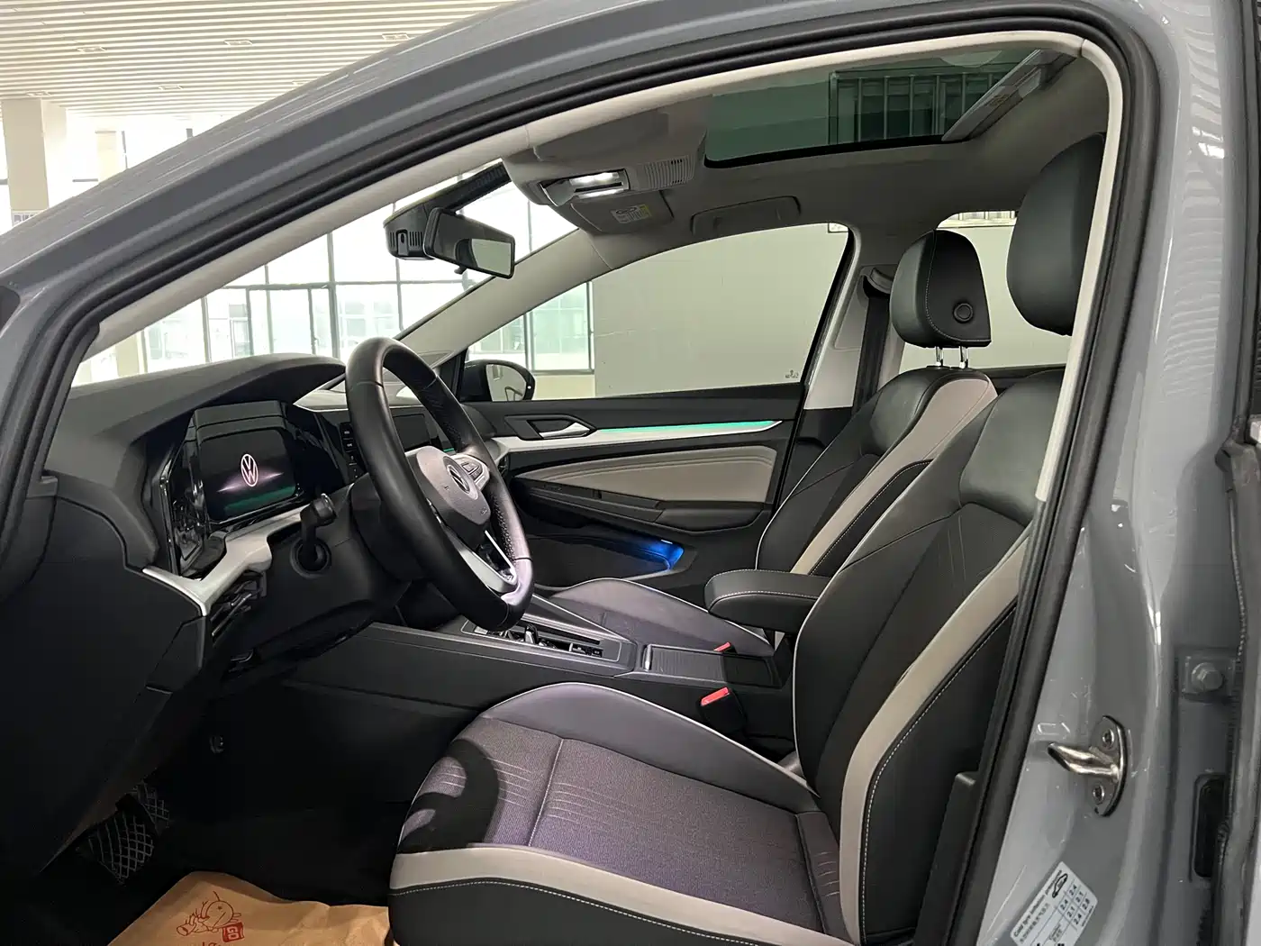 Volkswagen Golf 2021 280TSI DSG Pro фото 8