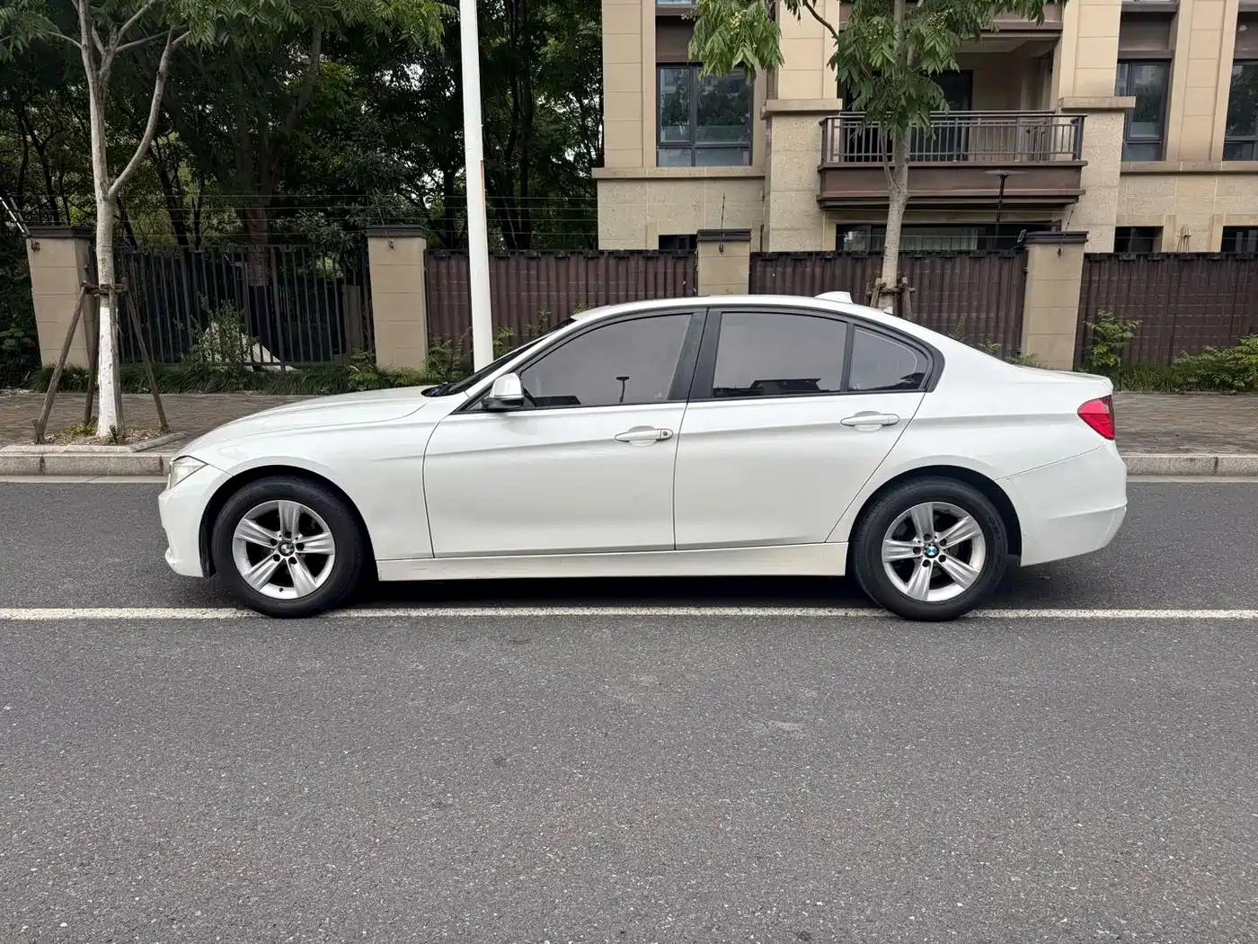 Фото 4 - BMW 3 Series