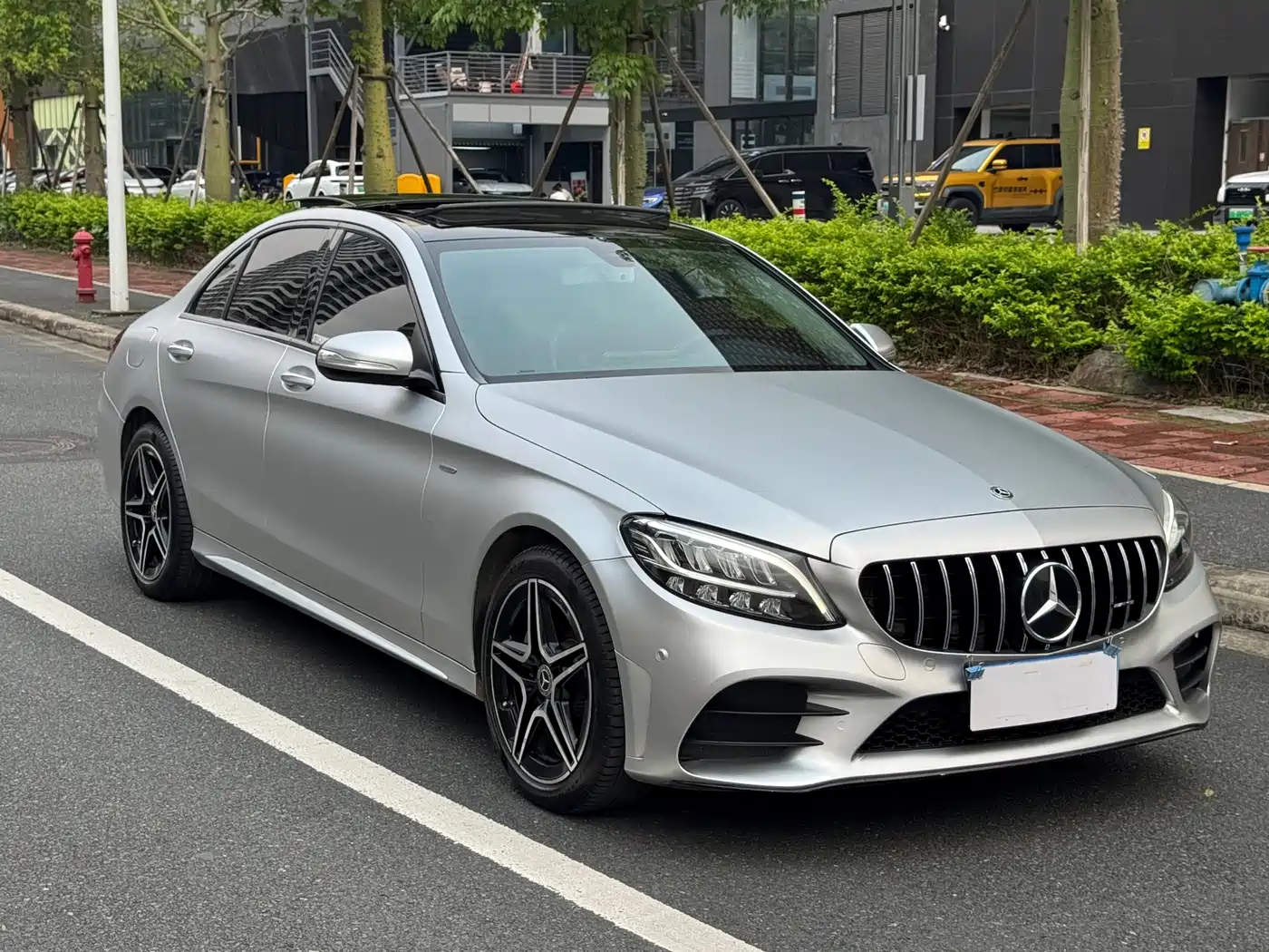 Mercedes-Benz C-Class 2021 C 260 L Sport Starry Exclusive Edition фото 3