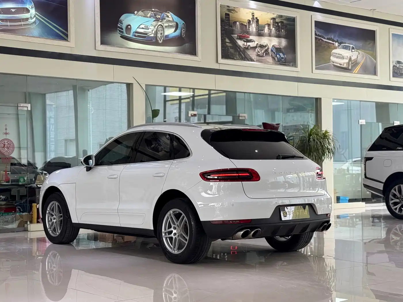 Porsche Macan 2017 Macan 2.0T фото 14