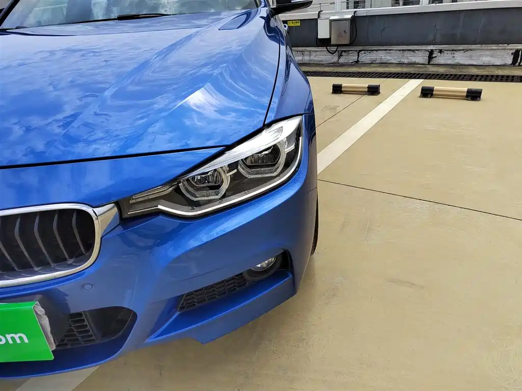 BMW 3 Series 2017 320i M Sport фото 24