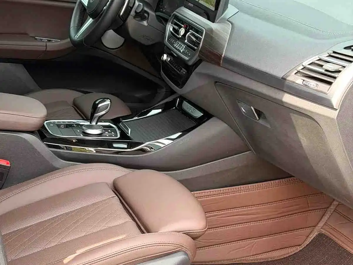 BMW X3 2022 xDrive30i Leading M Night Package фото 5