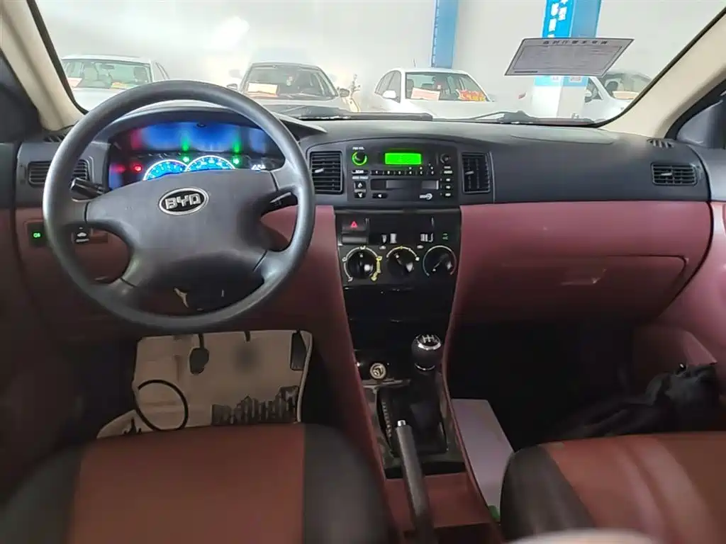 BYD F3 2012 Energy-saving Edition 1.5L Manual Comfort фото 10