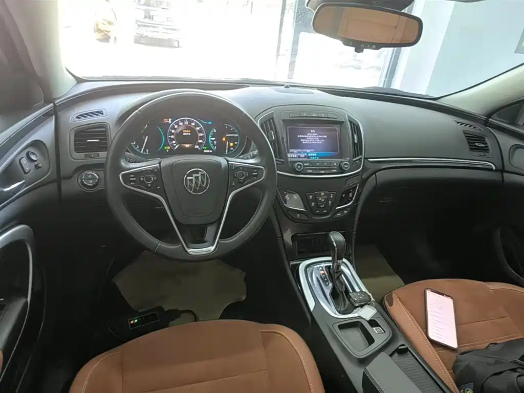 Buick Regal 2015 1.6T Elite Tech Edition фото 10