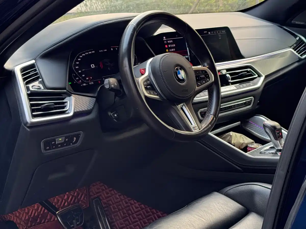 BMW X6M