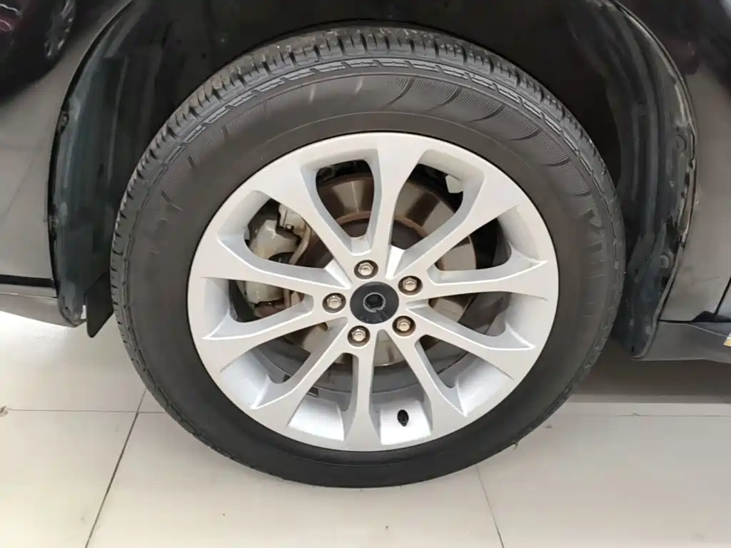 Фото 23 - Haval H2