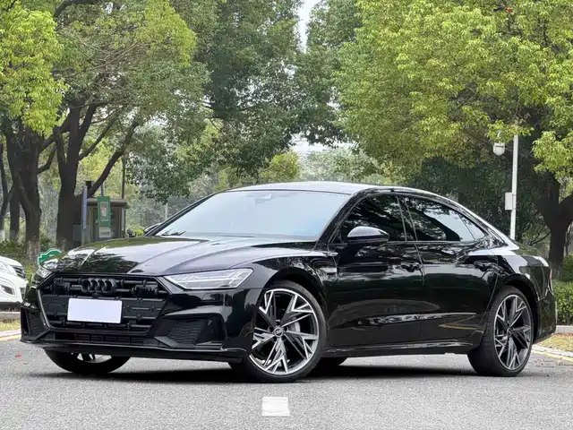 AUDI A7L