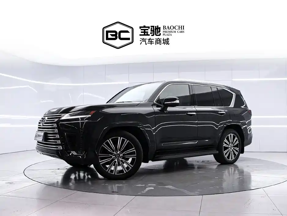 Фото 1 - Lexus LX