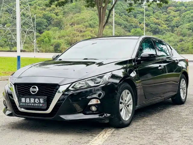 NISSAN TEANA