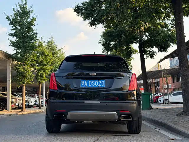 Cadillac XT5 2018 28E 4WD Leading — фото 3