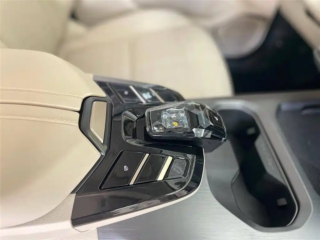 KAIYI KUNLUN NEW ENERGY