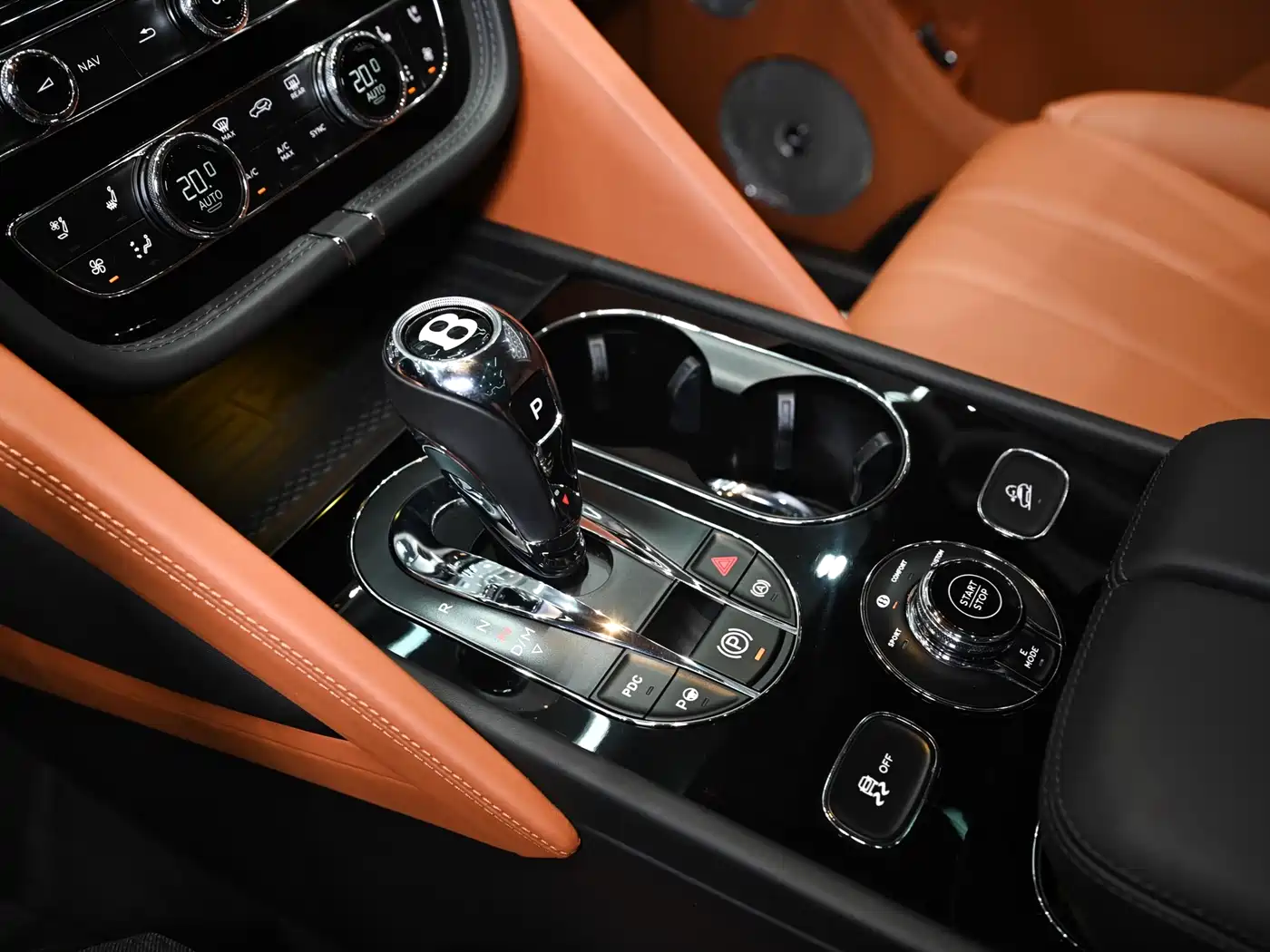 BENTLEY TIMYUE PLUG-IN HYBRID