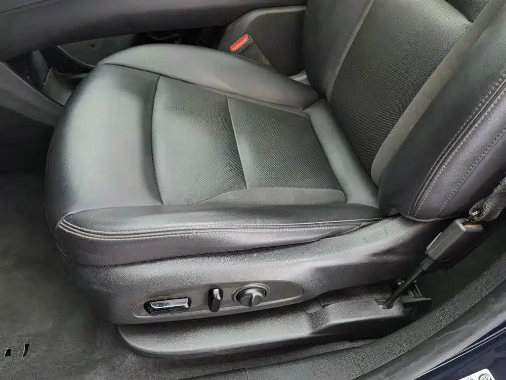 Buick Enclave 2020 28T 2WD Luxury Model фото 20
