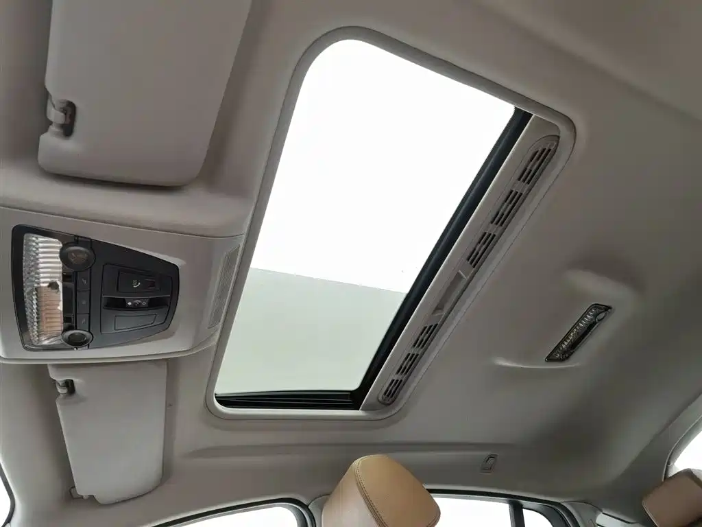 BMW X4 2014 xDrive20i X Design Package фото 14