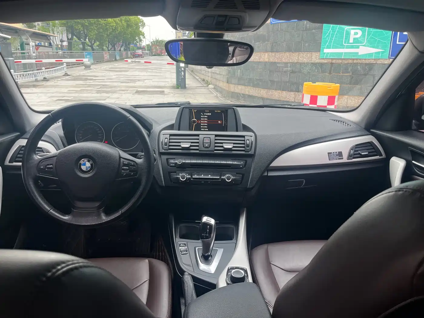 BMW 1 Series (Import) 2013 Facelift 116i Leading Model фото 14